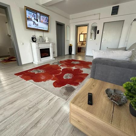 바커우 Downtown "Rendez-Vous" Luxury 아파트 외부 사진
